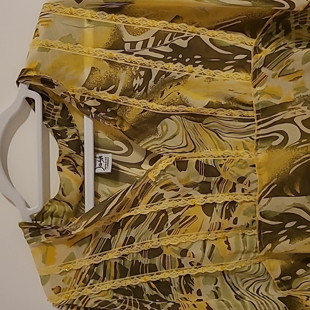 Sash flowy patterned top - Picture 3 of 6